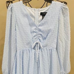 B Darlin Baby Blue dot Romper size 3/4